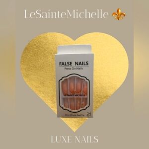 LUXE NAILS False Nails